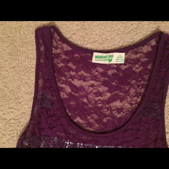 Women’s Large tank top. - Picture 3 of 4